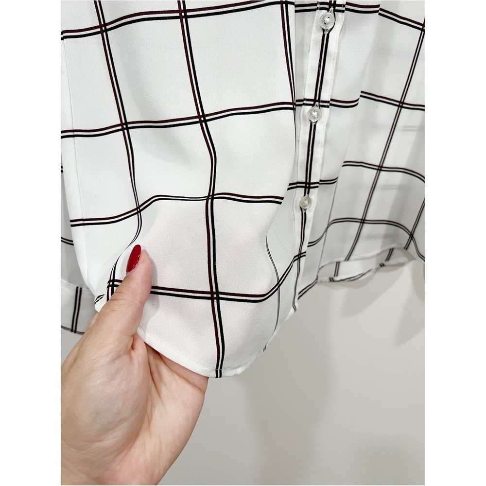 Express The Portofino Shirt White Plaid Button Down Blouse Small Windowpane - Picture 8 of 9